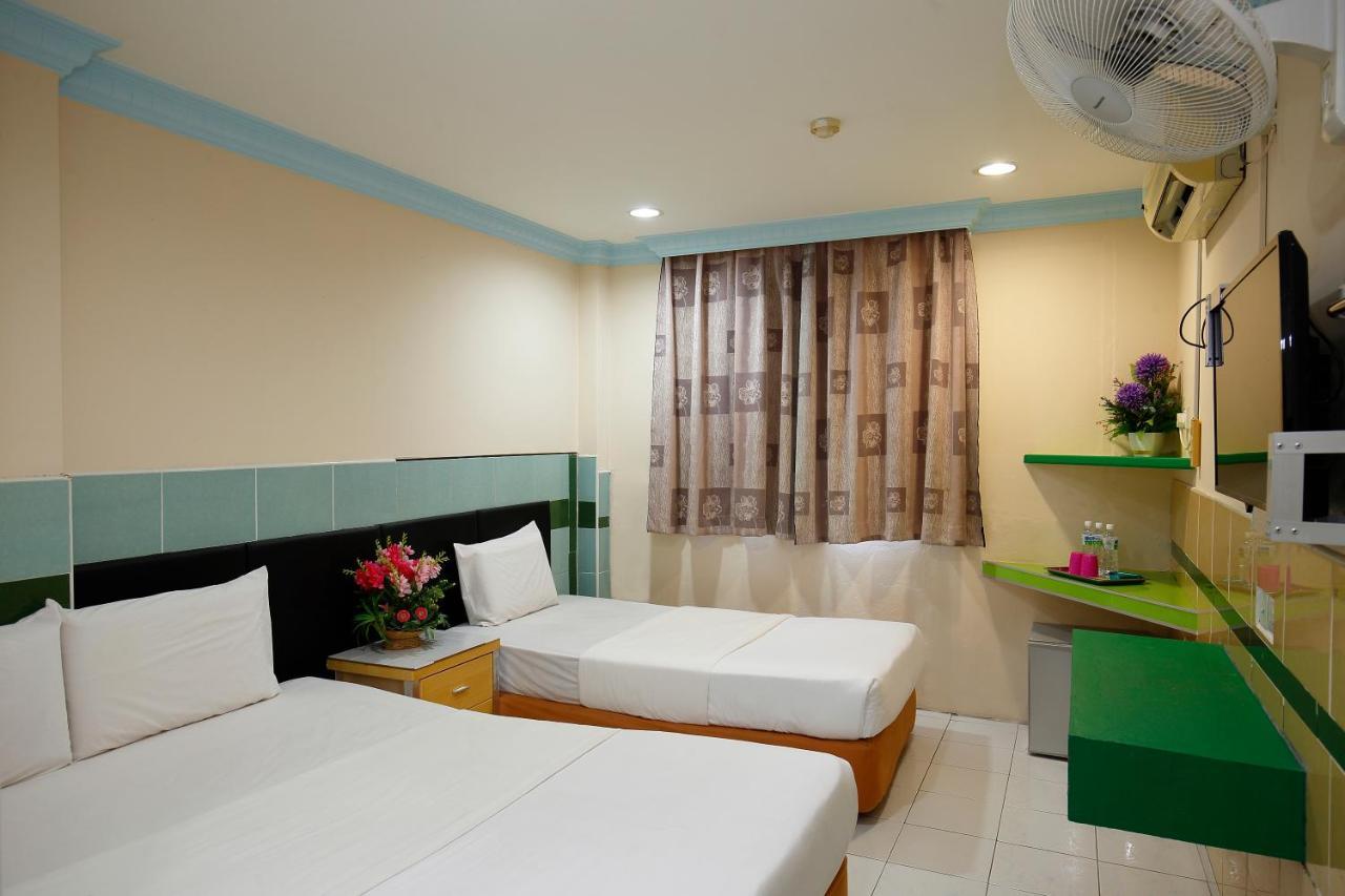 Cosy Inn Miri Exterior foto