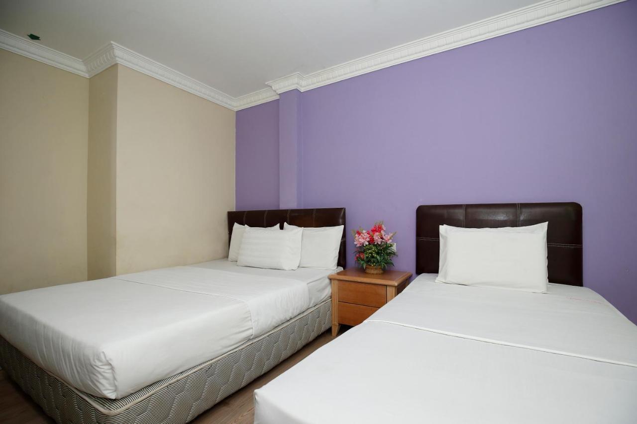 Cosy Inn Miri Exterior foto