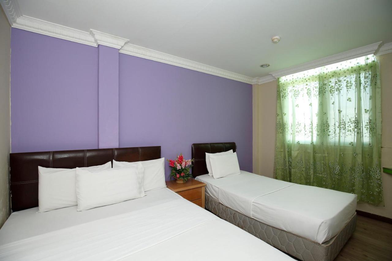 Cosy Inn Miri Exterior foto